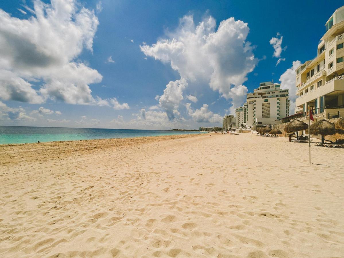 Cancun Plaza Condo Ocean Front Esterno foto