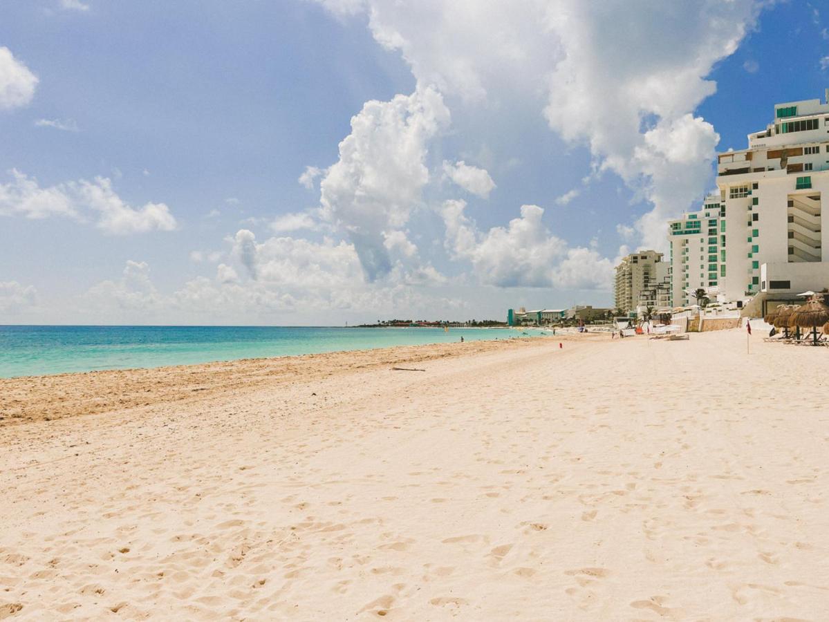 Cancun Plaza Condo Ocean Front Esterno foto