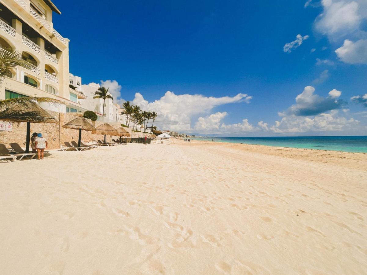 Cancun Plaza Condo Ocean Front Esterno foto